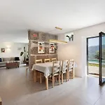 بيت للعطل Casa Do Alago Gove